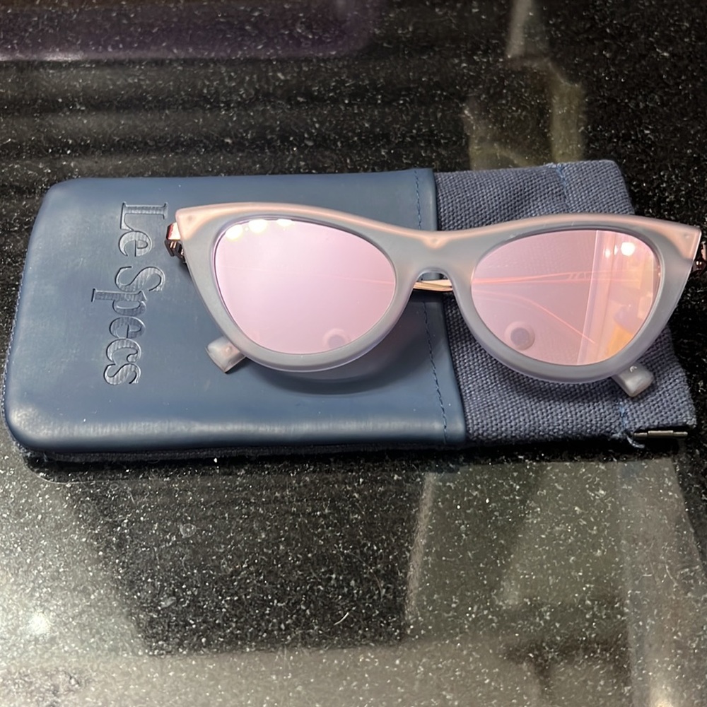 Le Speces women sun glasses